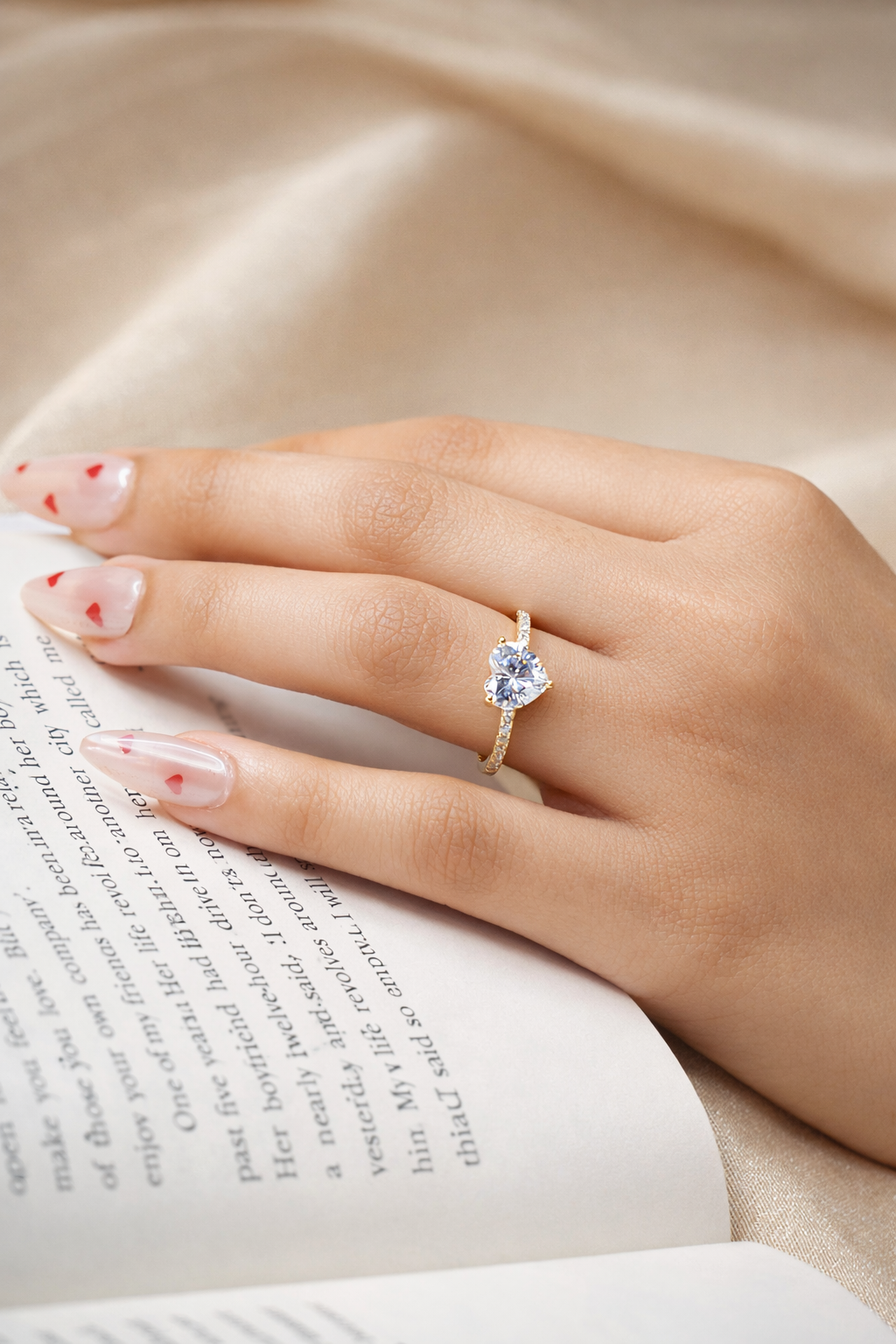 amora heart solitaire adjustable ring