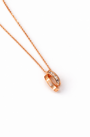 aura loop rose gold chain