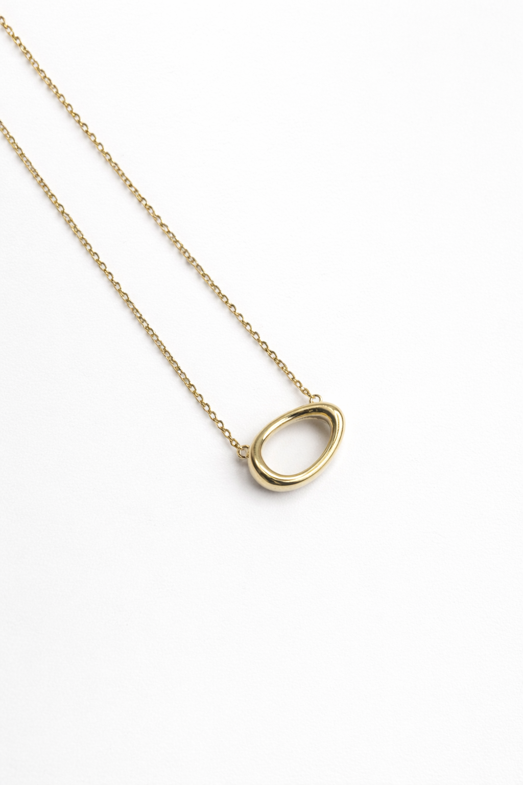 oval loop gold chain