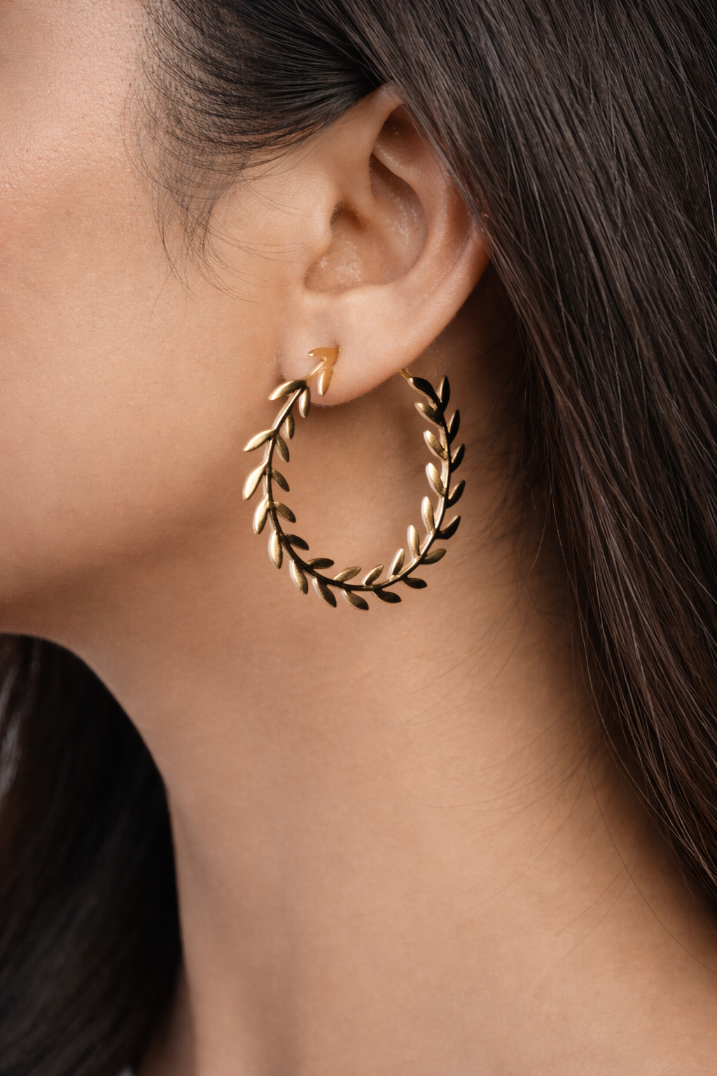 laurel leaf hoop earrings set