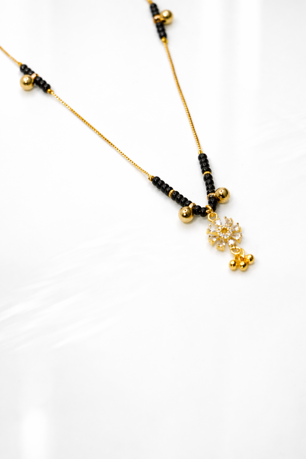 anvika floral drop mangalsutra