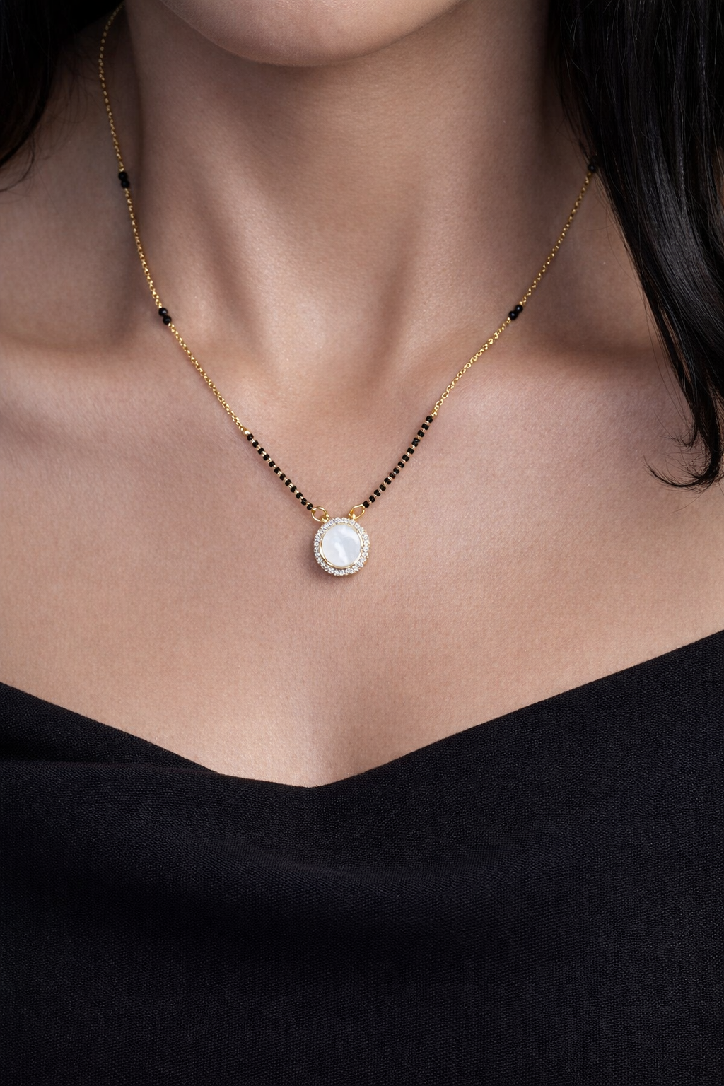 aarohi opal circle mangalsutra