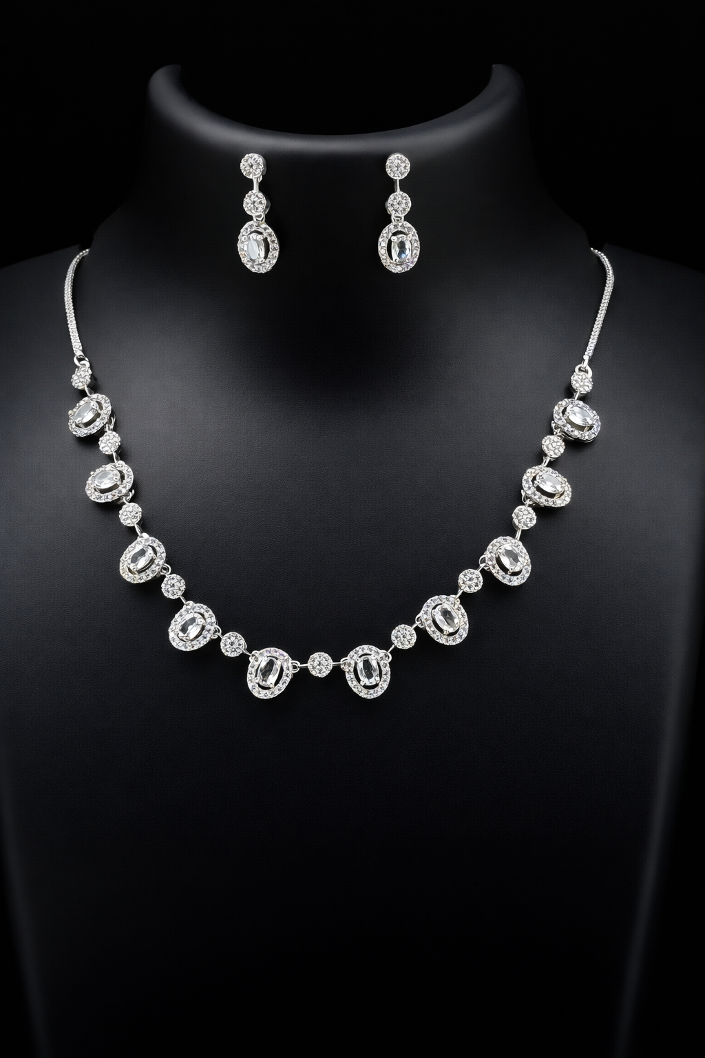 seraphina oval radiance american diamond set
