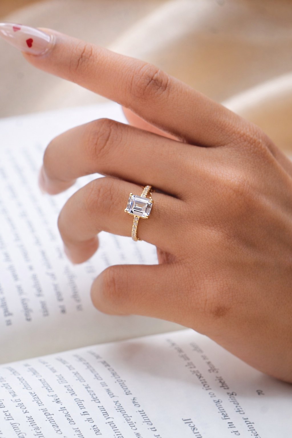 aurex emerald solitaire adjustable ring