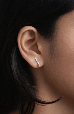 wave line diamond stud earrings